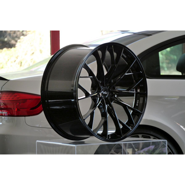 Диск литой Breyton Magnificent Forged Glossy Black Felge 10,0 X 22 - 22 Zoll 5x112 Lochkreis